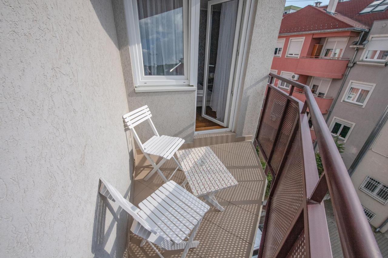 Stella Modern Apartment 2 Novi Sad Ngoại thất bức ảnh