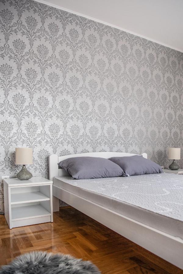 Stella Modern Apartment 2 Novi Sad Ngoại thất bức ảnh